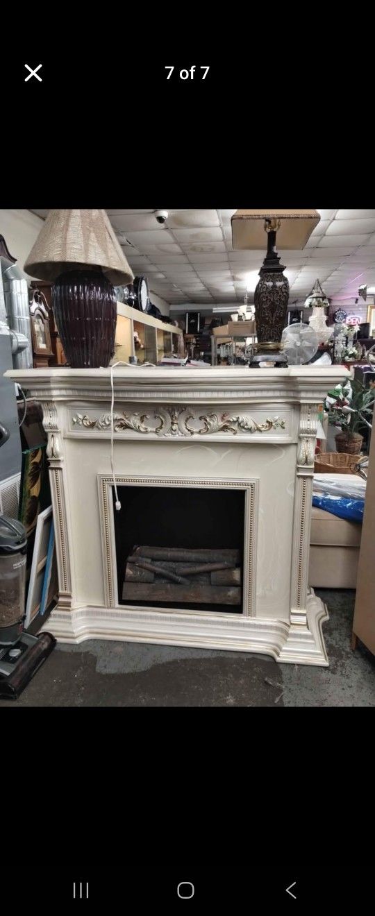 Capodimonte Electric Fireplace