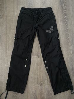 lowrise black cargos