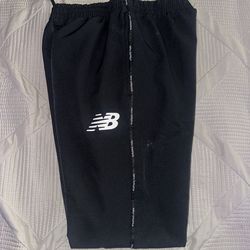 NEW BALANCE BLACK JOGGER