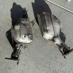 Headers (exhaust Manifolds) G37 Infiniti