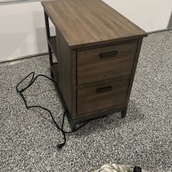 End Table With Power