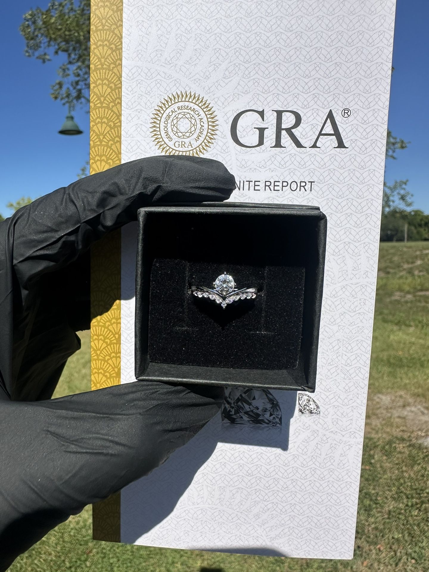 NEW! ‘Forever Crown’ Moissanite Diamond Engagement Ring (Pass Tester) SIZE 5,6,7,8,9
