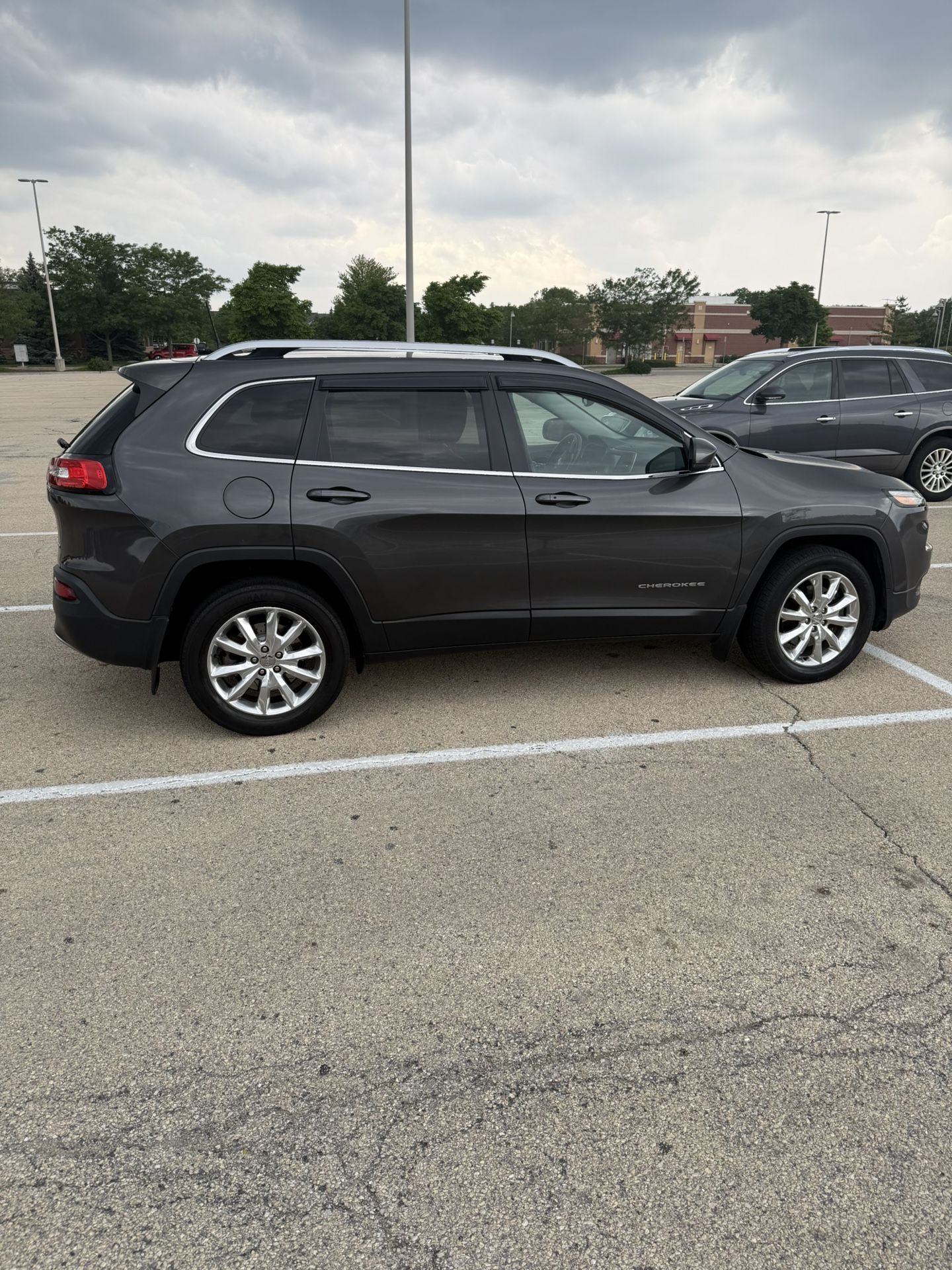 2016 Jeep Cherokee