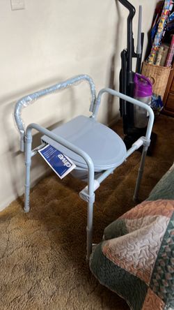 Drive Medical folding commode fully adjustable