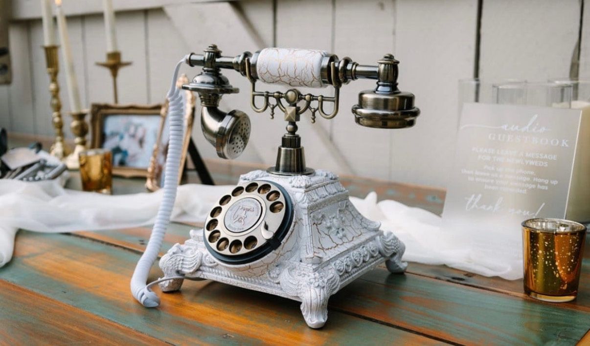 Vintage Audio Guestbook W/ Travel Bag 