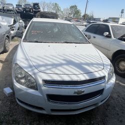 2012 chevy malibu (FOR PARTS)