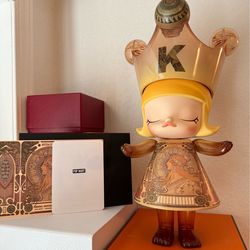 open box-MEGA ROYAL MOLLY 400% Mucha-Zodiac