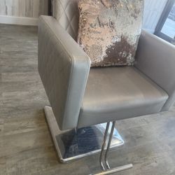 Salon Chair 