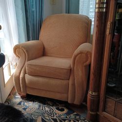 Lazyboy Manual Recliner Chair