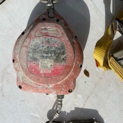 Miller Falcon self-tightening safety line