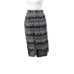 Chevron Black Amd White Clip Dot Nwot High Low Skirt Size Medium Juniors