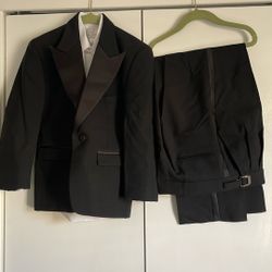 Little Boys Black Tuxedo Size 6 Jacket Pant Shirt