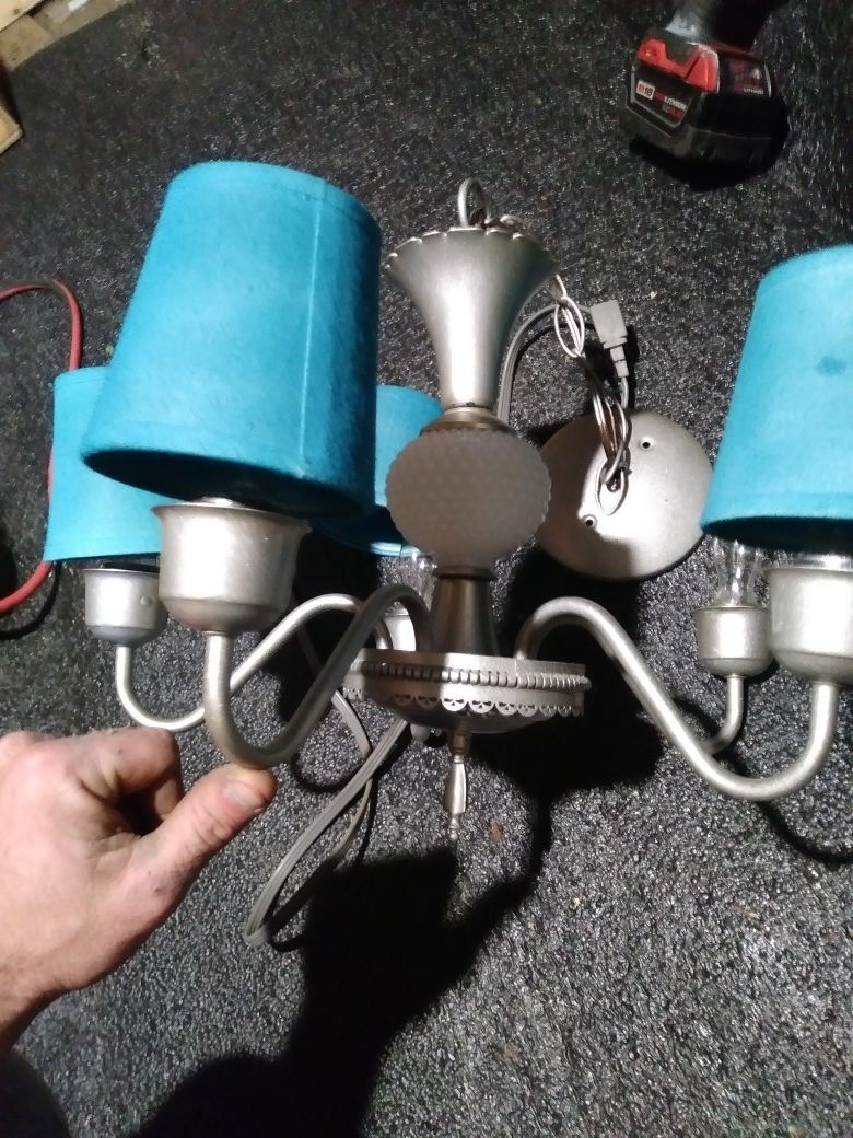 Light fixture