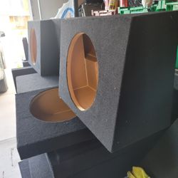 Chevy Silverado Speaker Box 