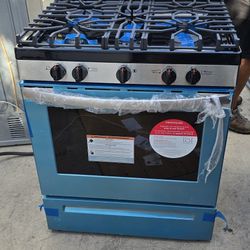 NEW GAS RANGE STAINLESS STEEL WITH 5 BURNERS 