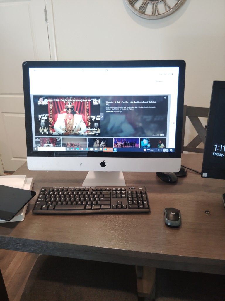Apple Desktop Like New