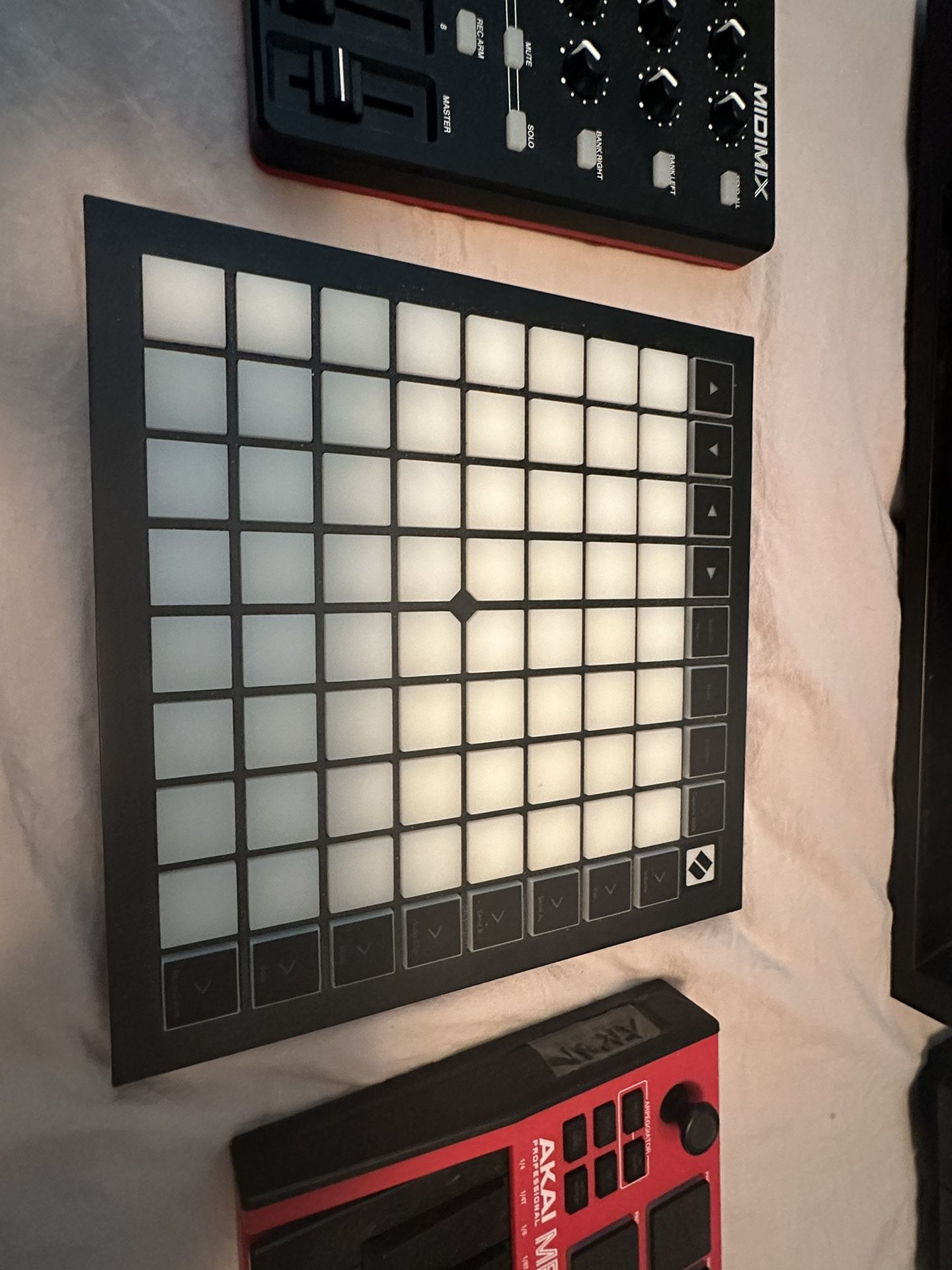 Novation Launchpad Mk3