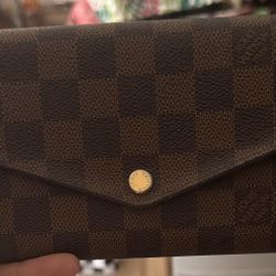 Louis Vuitton Wallet