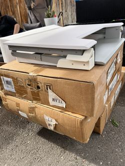 Height Adjustable Desk