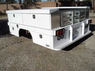 ##JUST SOLD#55%OFF>GOT A  8' DUALLY? WANT 9' ? "CUSTOM SKAUG SHOW DOG" auto parts accessories