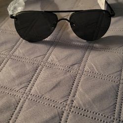 LE Specs Sunglasses Brand New Matte Black 