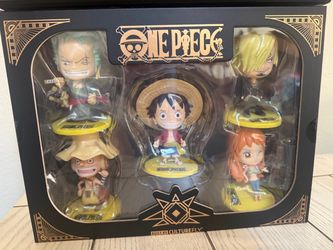 One Piece 4.5 in Vinyl Figure Collector Set - Contains 5 Figures One Piece CultureFly Mini Figure Box Set