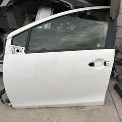 2012-2017 Toyota Prius C Driver Side Door 
