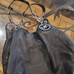 MK purse Bag 60$