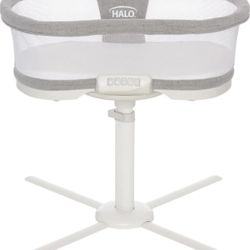 HALO BassiNest Luxe Swivel Sleeper Bassinet 