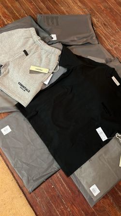Essentials sets