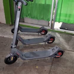 Electric scooter.
Phantoom gogo