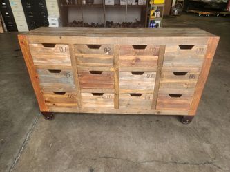 Wood cabine with drawers