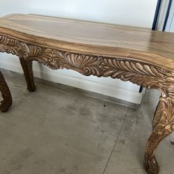 Accent Table 