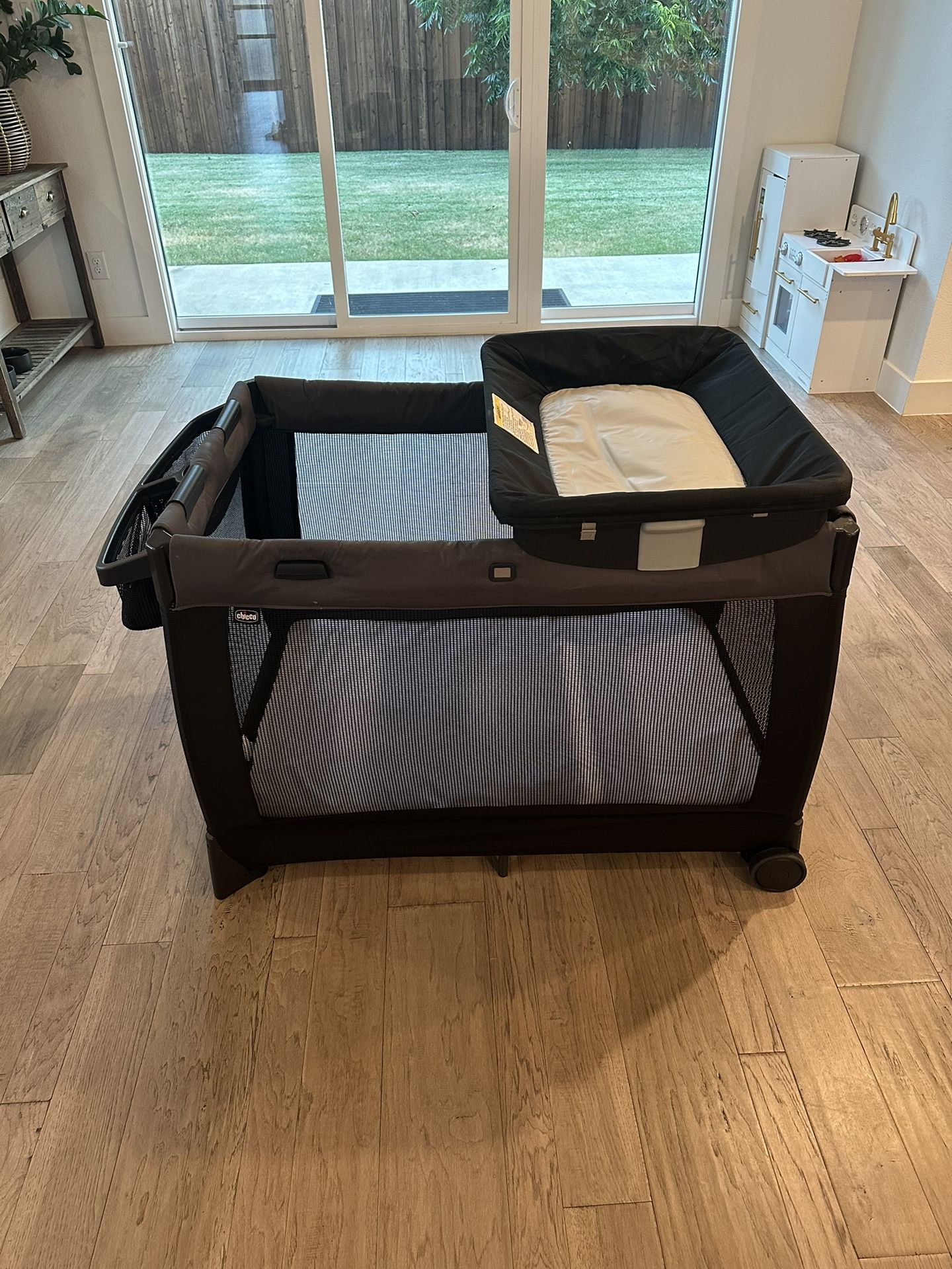 3 In One Play Pen Changing Table.