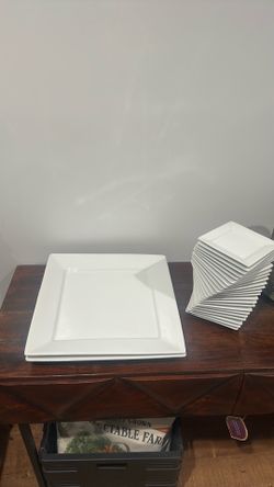 Appetizer platers and plates