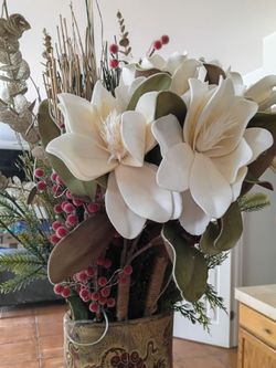Flower arrangement
