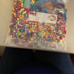 Assorted Plastic Beads For Making Bracelets