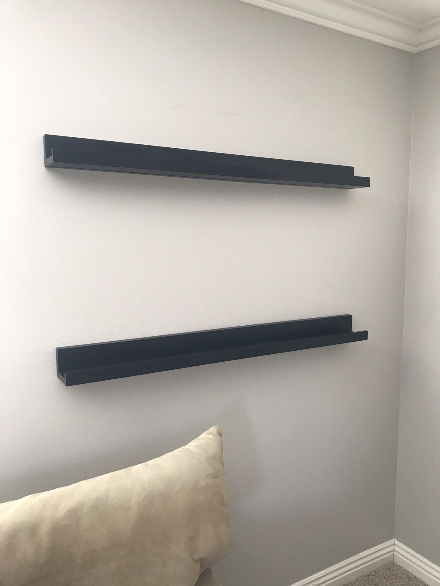 4 foot long black floating shelves / ledges