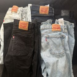 Levi’s 5 Pairs 33x30 32x30 32x29 31x30