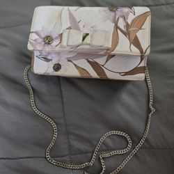 TED BAKER Kaylii Cabana crossbody clutch/ Purse in baby pink/ violet  Floral Print