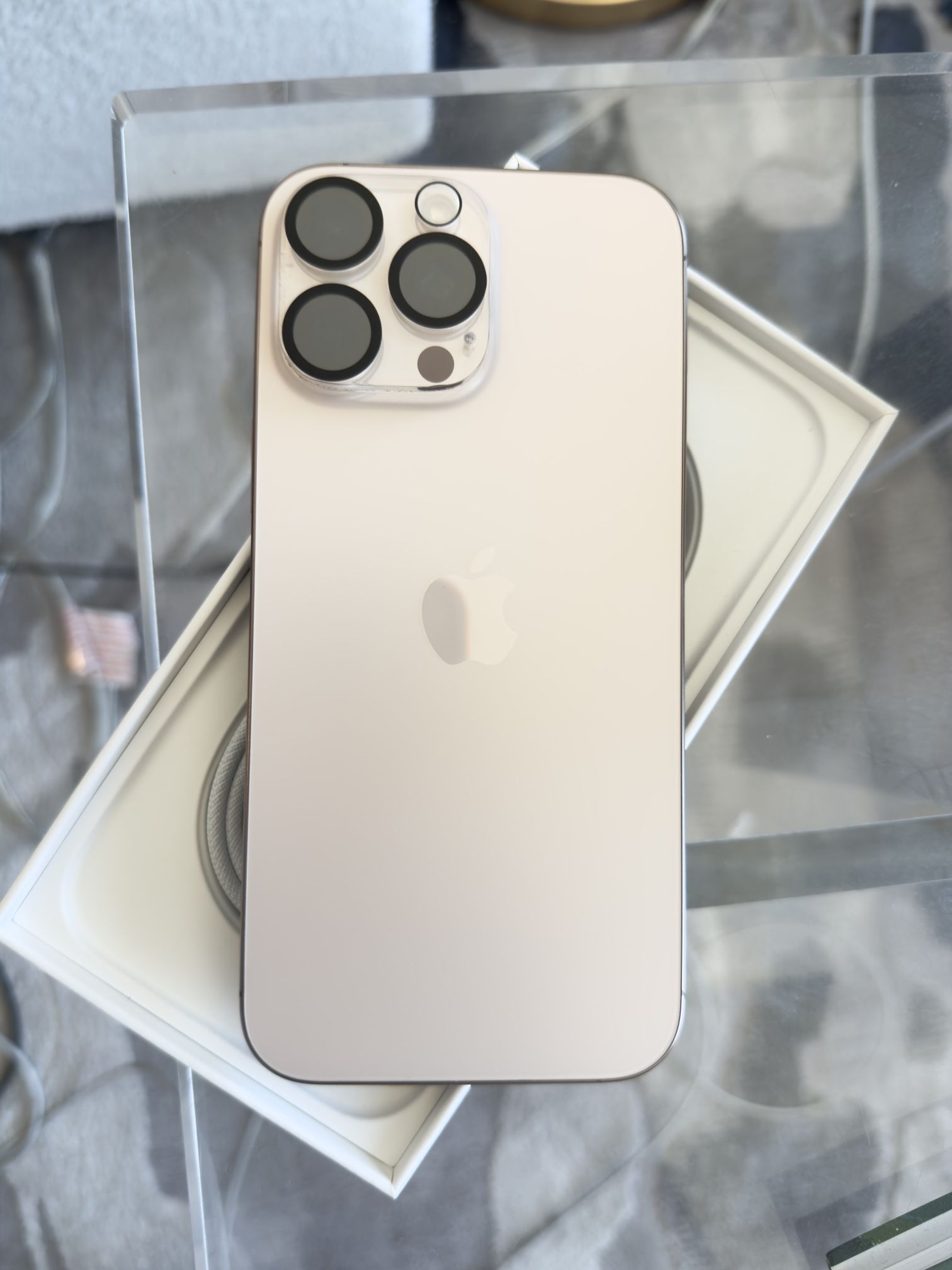 iPhone 16 Pro Max - Carrier Unlocked 