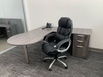 Executive Desks – Used Office Suites