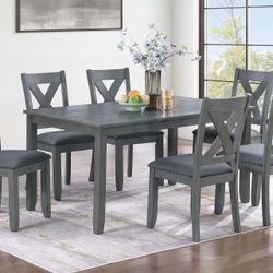 GRAY 7 PC DINING TABLE WITH CHAIRS. 36x60