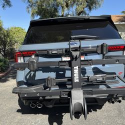 Thule Bike Carrier: T2 Pro X 2 Bike Hitch Rack