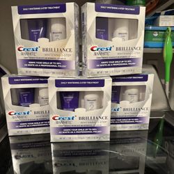 Brand New Crest Whitening Toothpaste All For ($30)(Cash Only)(price Is Firm)(Retail @ Walmart $70.36) 