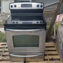 General electric stove