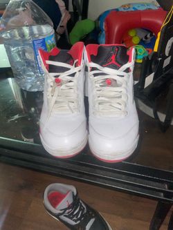 Jordan 5s 8.5