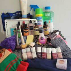 Misc Womens Items All For 10 Bucks