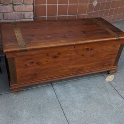 Antique Cedar Chest Trunk Coffee Table 