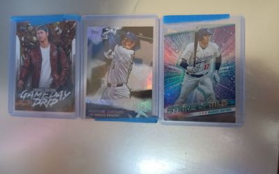 Ohtani MLB cards